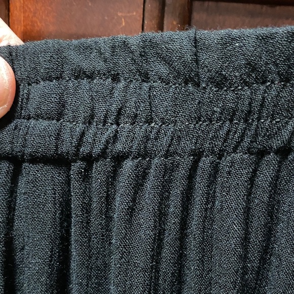 Vintage plus size 4X Black light Rayon flowing women’s pants - Picture 9 of 14